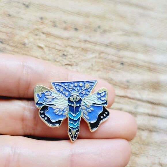 Moth Enamel Pin Brooch Mystical magical Nature Moth lover Fashion pin butterfly - Picture 7 of 11